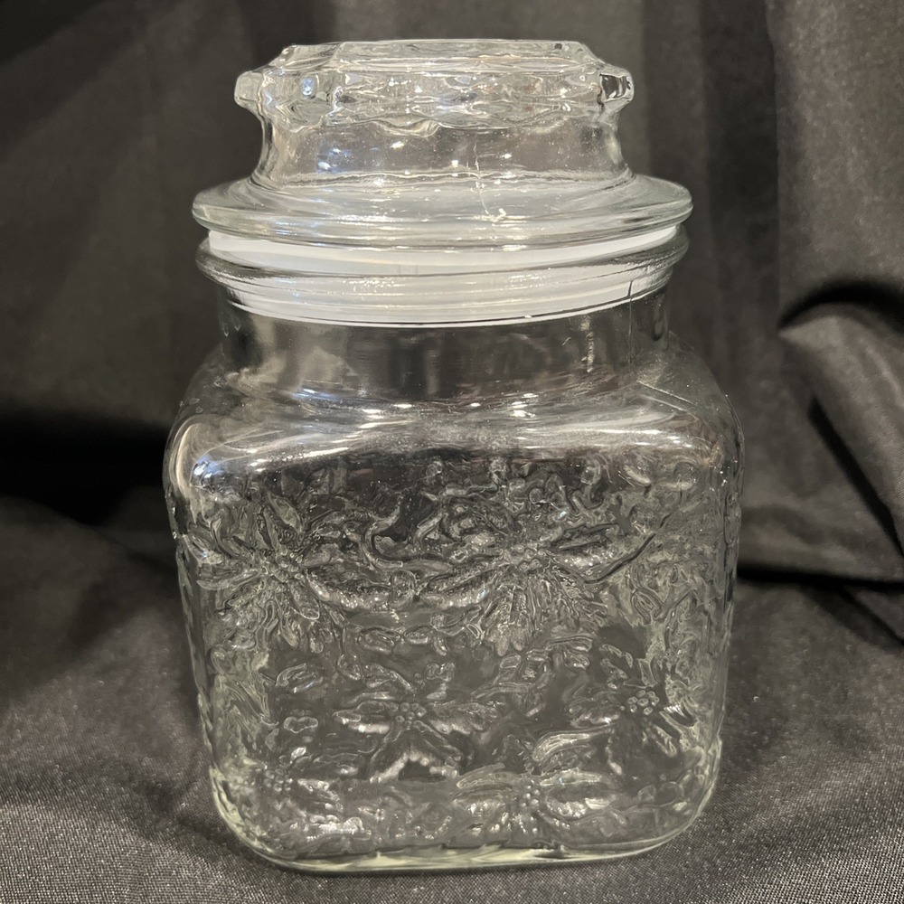 Princess House Fantasia 6‎ 1/2" H  Square Glass Canister Jar & Lid